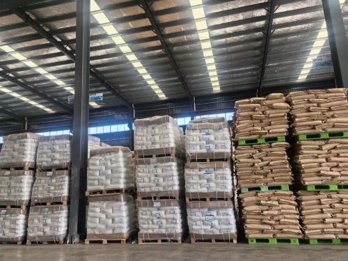 羧甲基纤维素产品整齐堆放于桂林厂家仓库内